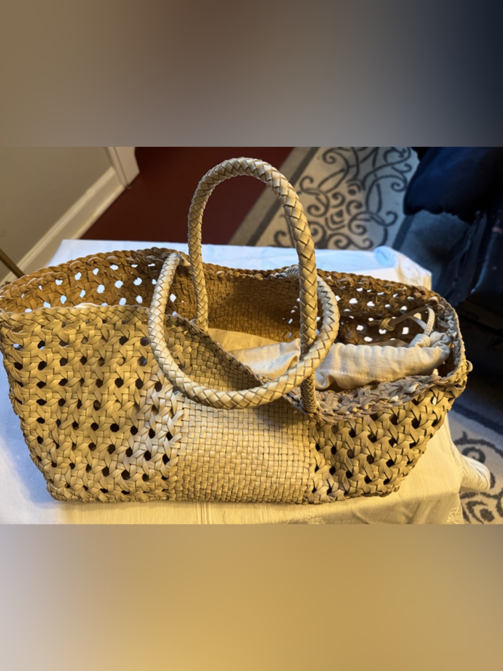 New without tags  Zara Woven Straw Tote Bag - Natural